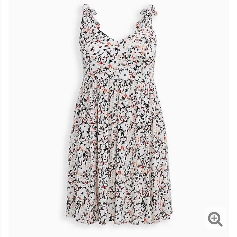Size 0 - Picture 2 of 5